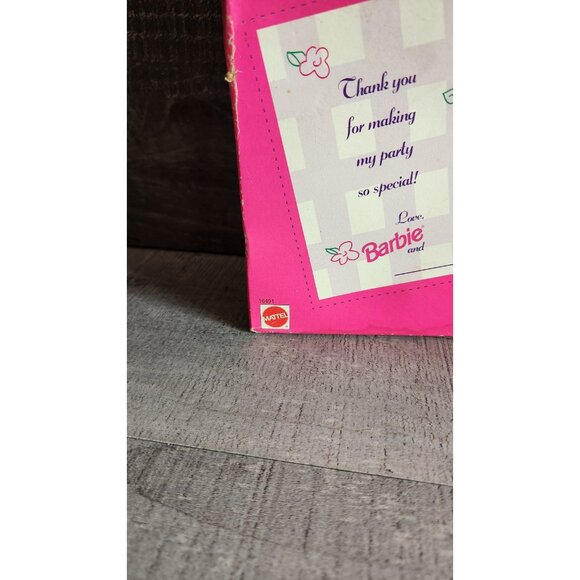 Vintage 1996 Birthday Surprise Barbie Doll Special Edition Mattel #16491 - Picture 7 of 8